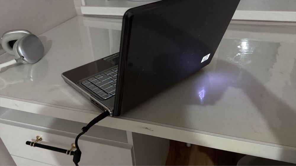 Офисный ноутбук HP