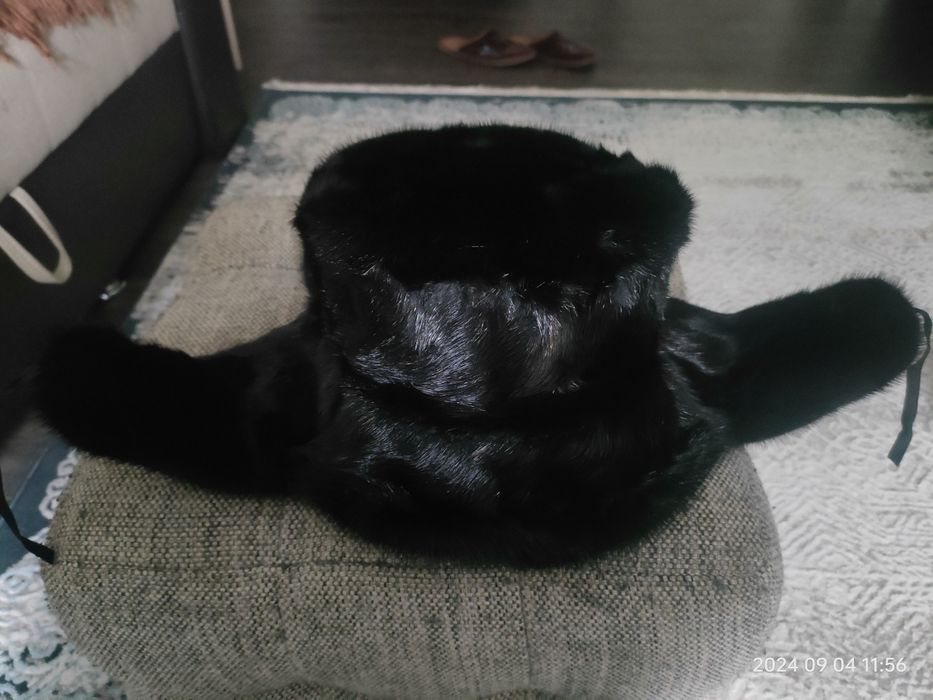 Продам шапку норковую