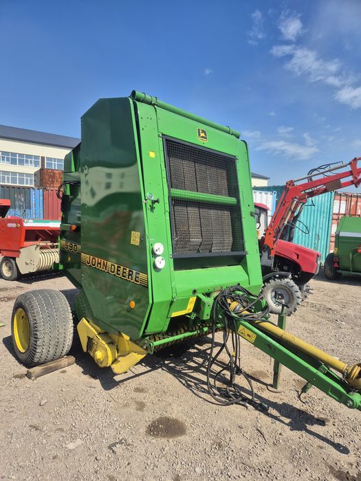 Пресс подборщик для сена