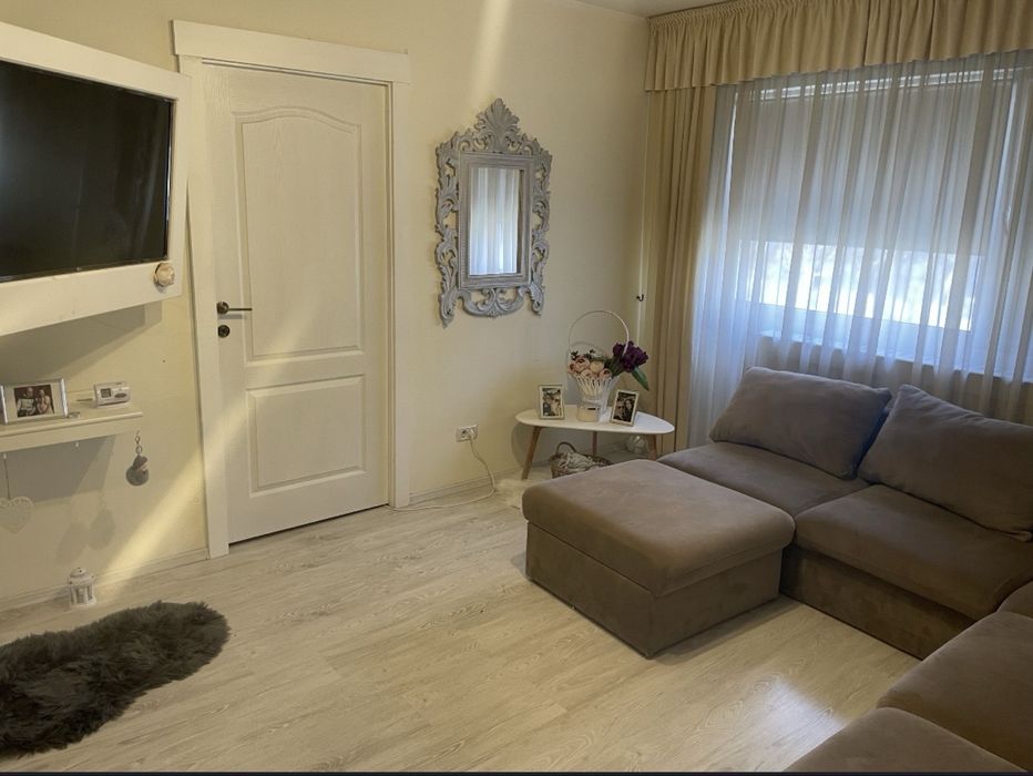 Apartament 3 camere mobilat