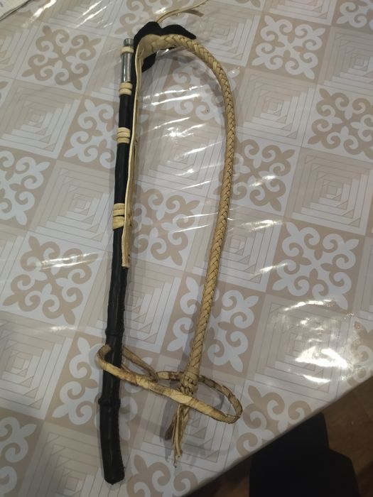 Продам қамшы(кнут)