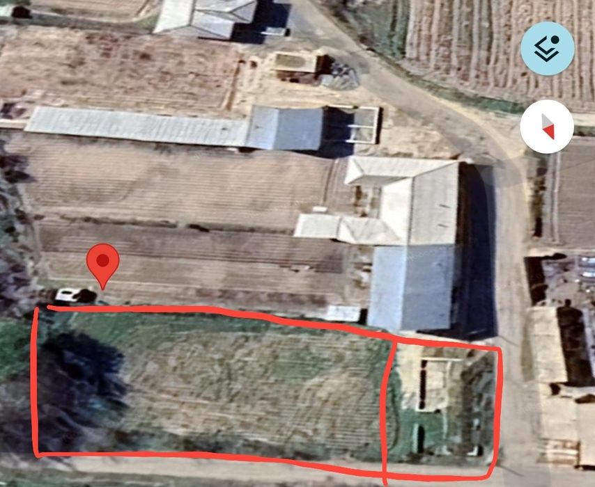 “Tayloqda 14 sotix yer sotiladi, uy qurish uchun, hujjati bor”