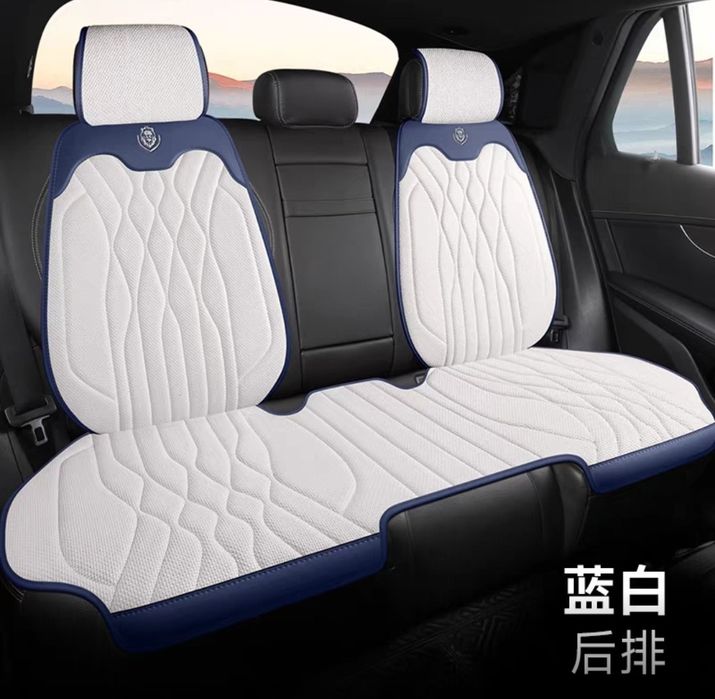 Продам комплект чехлов накидок для авто