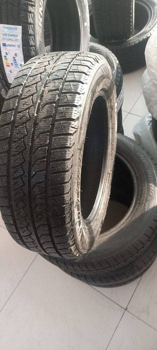 Продам шины в отличном состоянии