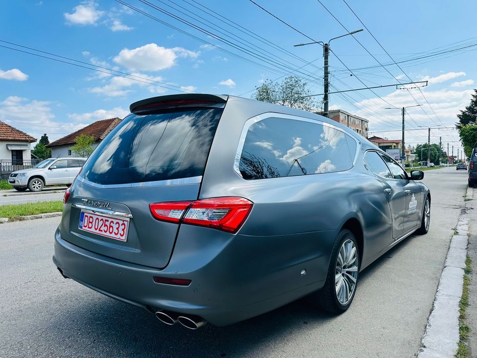 Maserati Ghibli funerar dric