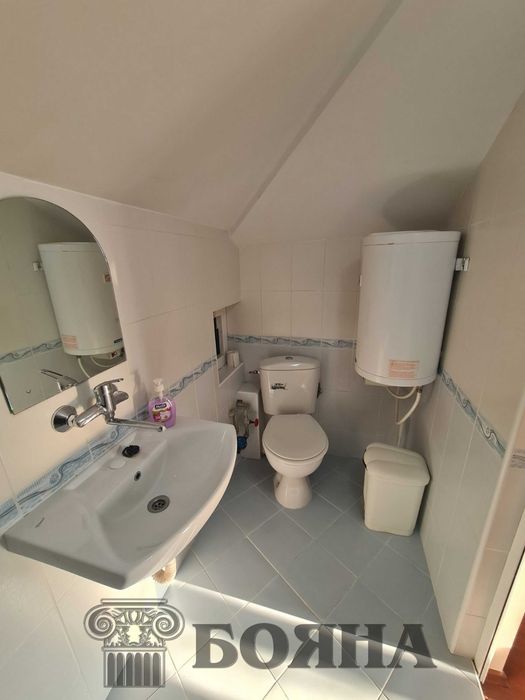 Продава се Къща в Русе, Център - 316 кв.м за 788 €/кв.м - Снимка #15