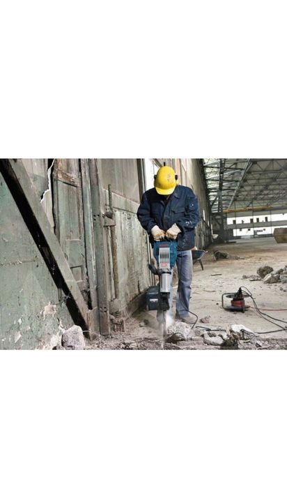 Ciocan demolator Bosch Professional GSH 16-28, 1750 W, 41 J, sistem antivibratii, valiza speciala