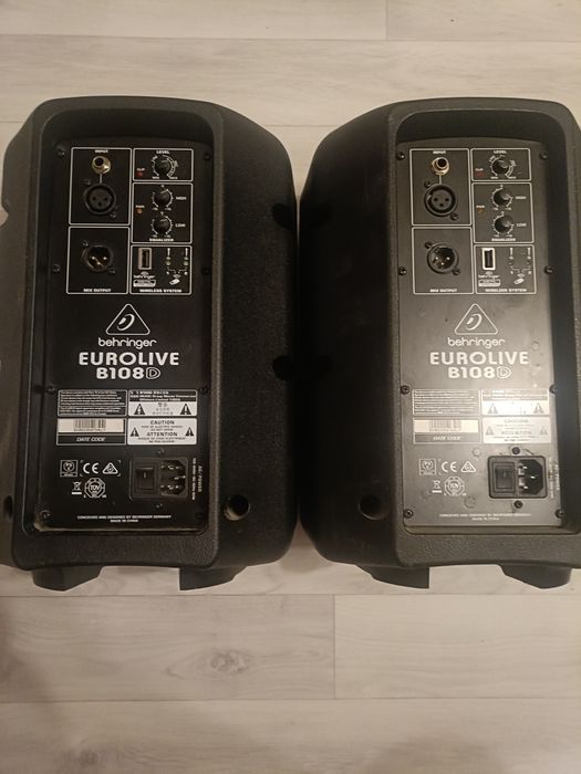 Продам колонки(экраны) Behringer Eurolive b108d