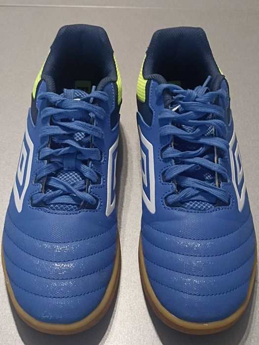 Футболни обувки Umbro 44