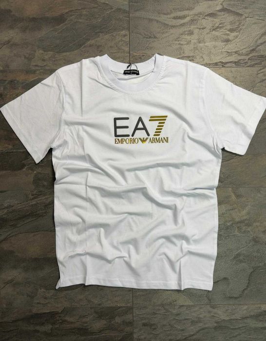 Премиум мъжки тениски ARMANI EXCHANGE | Топ качество на отлична цена