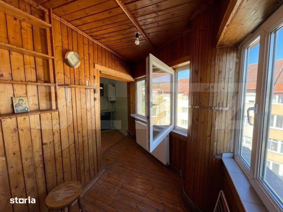 Apartament Design Unic, 2 camere, 54 mp, cu Pod si Boxa, zona Cugir