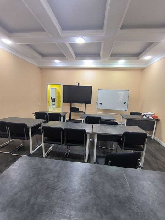 Продается готовый бизнес и здание в 3 этажа на Водника - 2я линия.