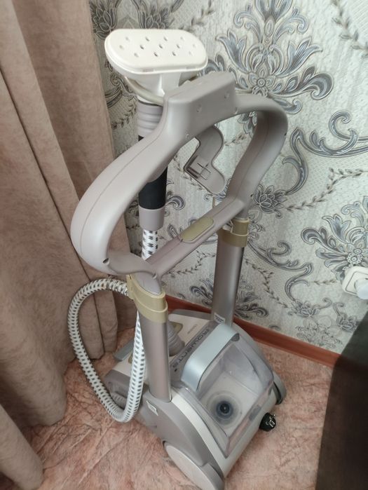 Отпариватель Rowenta IS9100