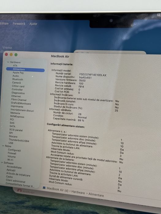 Macbook Air 13,3" | Procesor M2 | 8 GB RAM | 250 GB SSD | 28 Cicluri