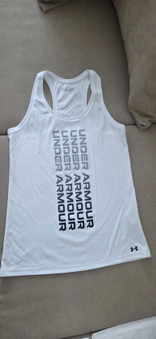 Maieu de femei  pentru sport marca Undet Armour,marimea S,stare foarte buna