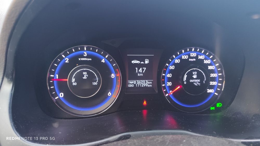 HYUNDAI i40 2012 — imagine 2