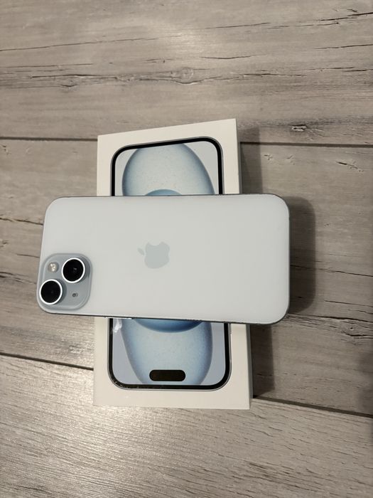 IPhone 15 , 128 GB