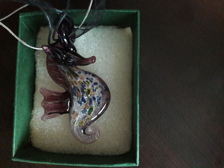 Колие с морско конче