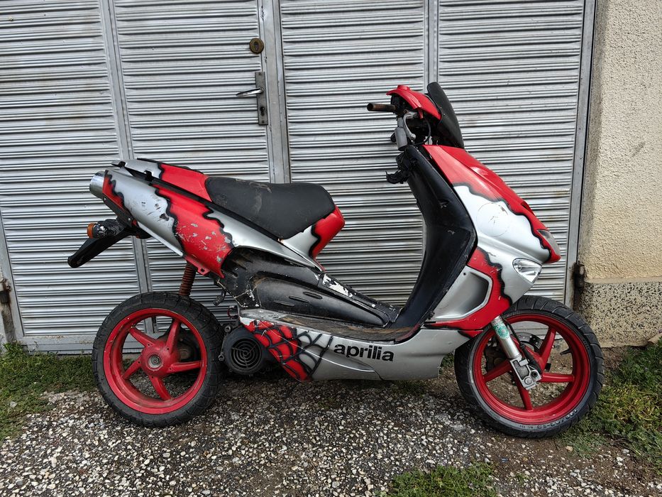 2бр aprilia SR50 на части