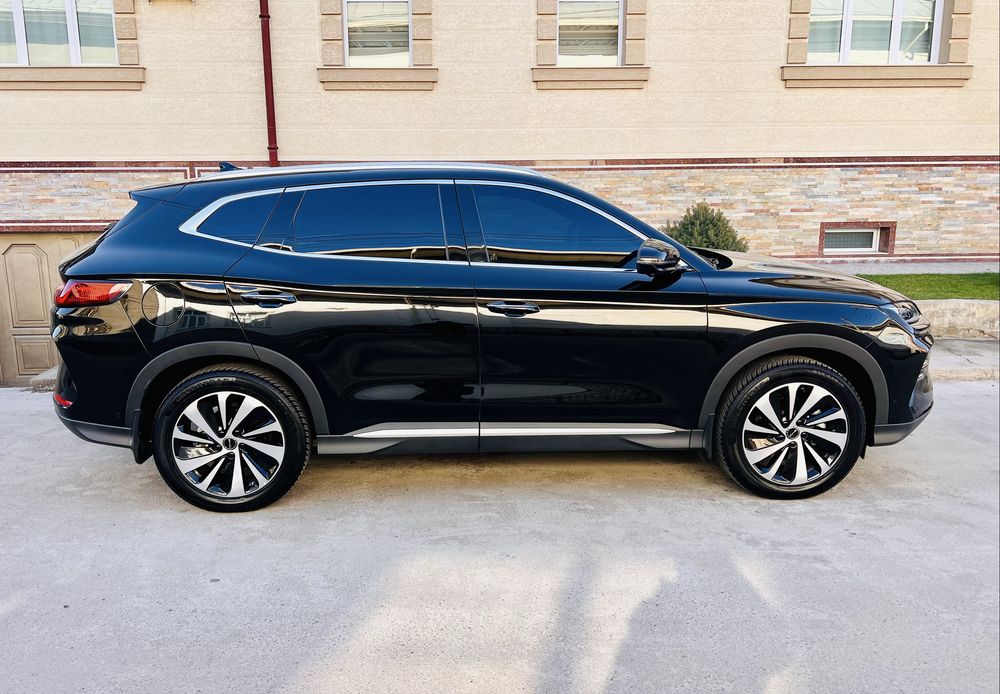 BYD Champion 605tali Full