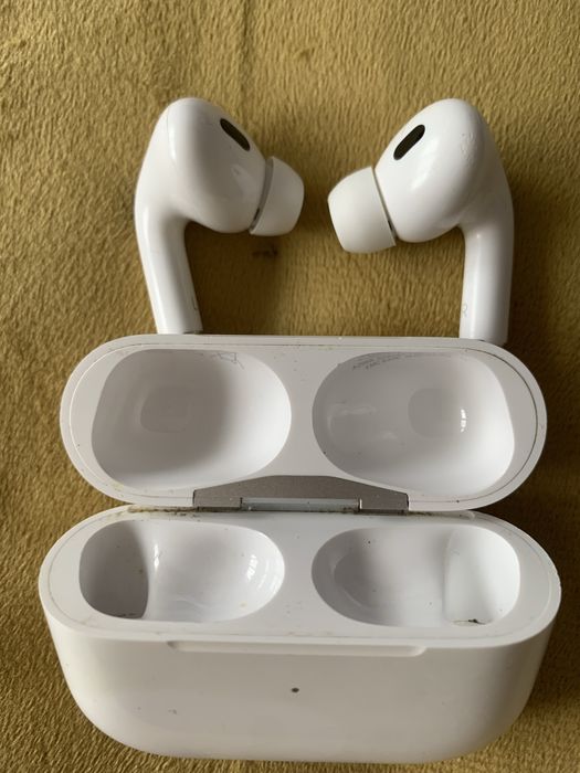 Casti airPods pro 2 model a 3047