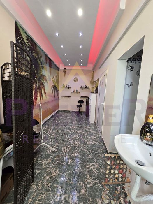 Продава се Магазин в Пловдив, Кючук Париж - 56 кв.м за 1643 €/кв.м - Снимка #8