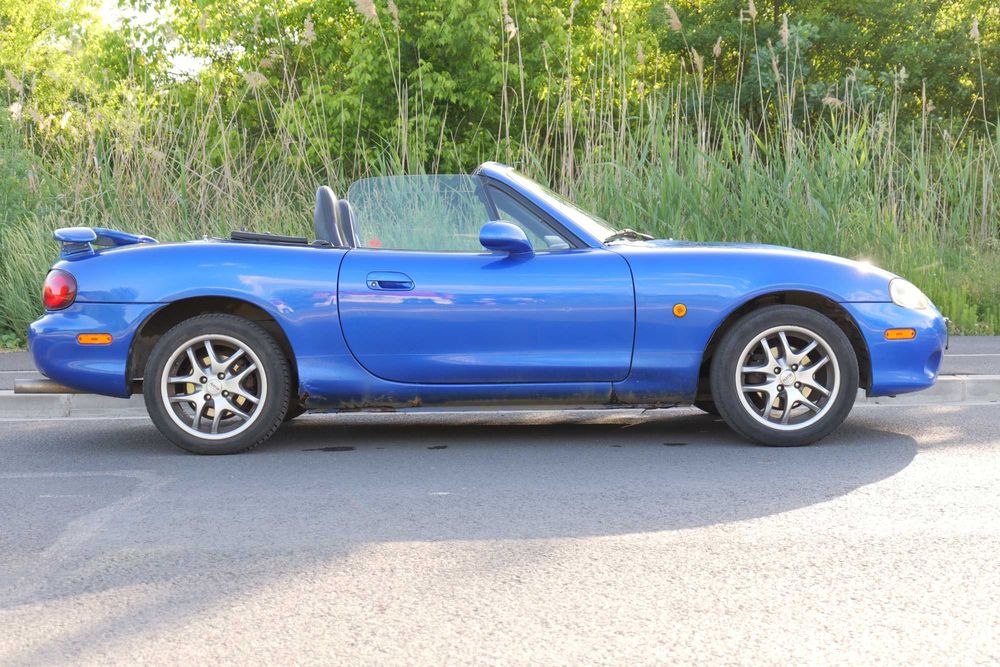 Mazda MX-5 NB 1.6 Laser Blue