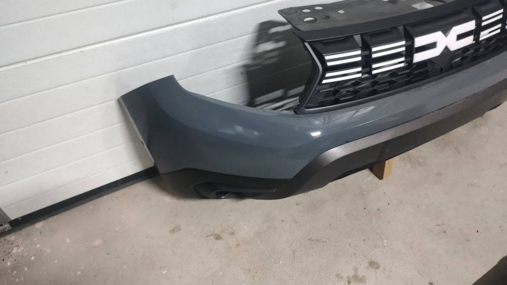Bara fata , far dreapta, trager , traversa , volet Dacia Duster
