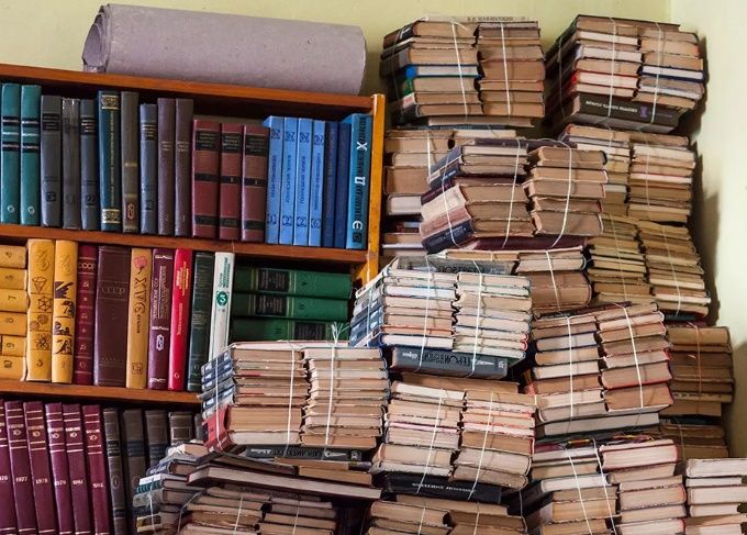 Прием макулатуры. Только книги. Быстро самовывоз.