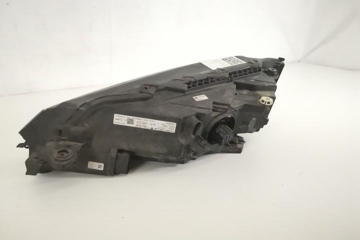 Far Dreapta Original Led Crystal light Avariat Skoda Superb 3 [facelif