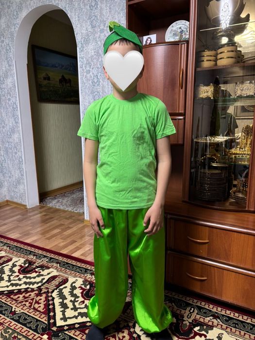 Детский карнавальный костюм овоща гороха