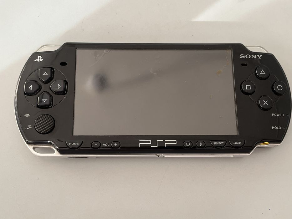 Продам PSP Slim 2000