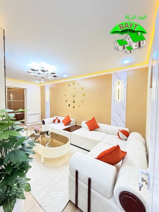 | 70м² 2х6 КИРПИЧ ³4комнатная 3 этаж ЕВРО Чиланзар 23кв продаётся