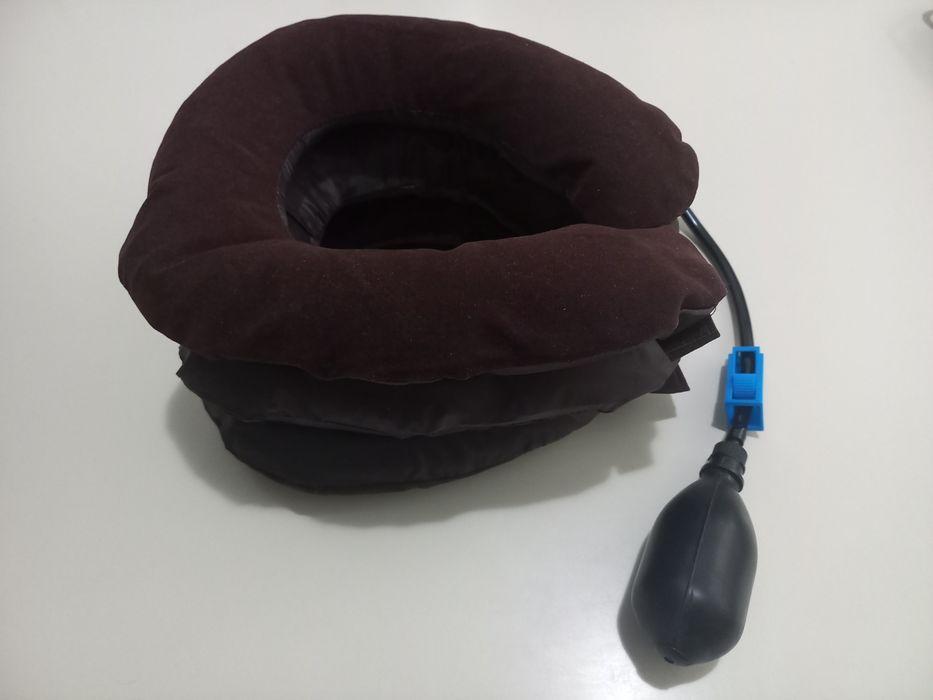 Aparat de tracțiune cervicală