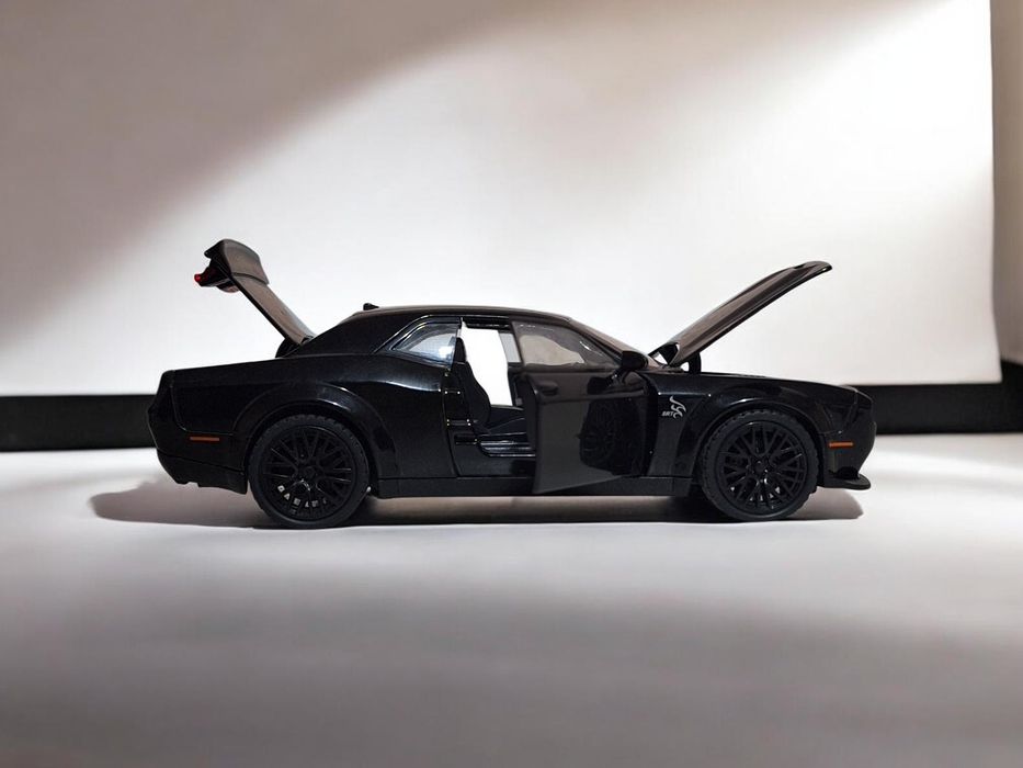 Metal mashina металлическая машина