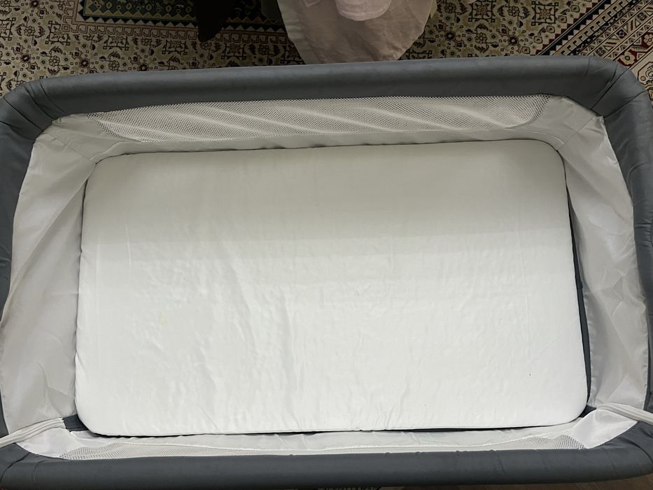 Манеж-кровать для новорожденных