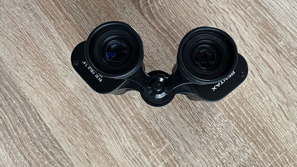 Binoclu Pentax 8x30 Field 7,5^ Model 581 vanatoare bird aer liber