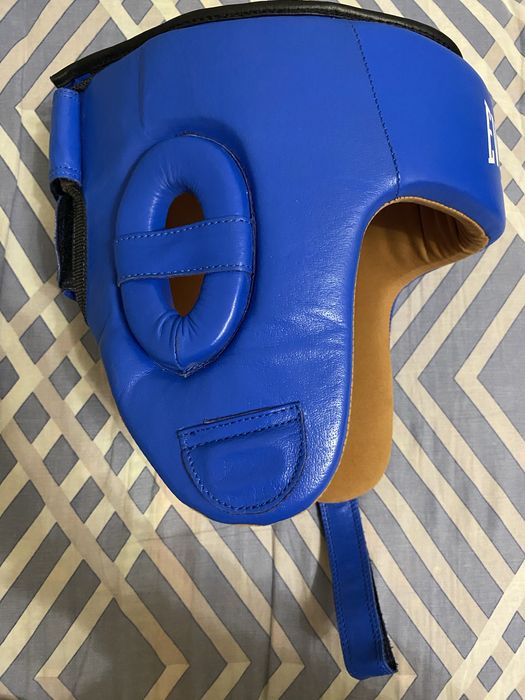 Шлем боксёрский (Новый)