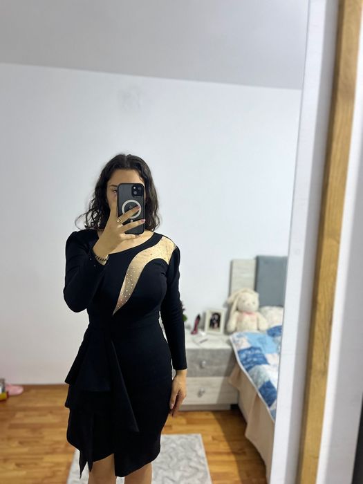 Rochie scurtă de seară