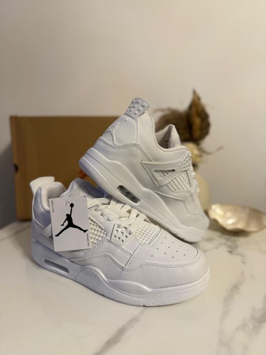 Jordan 4 White Thunder