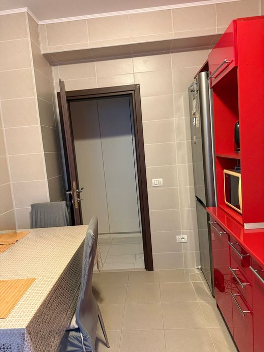 Apartament de 3 camere de vanzare - ultracentral- bloc nou- Craiova