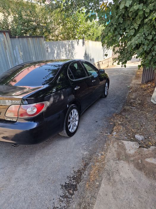 Продам Lexus ES 300