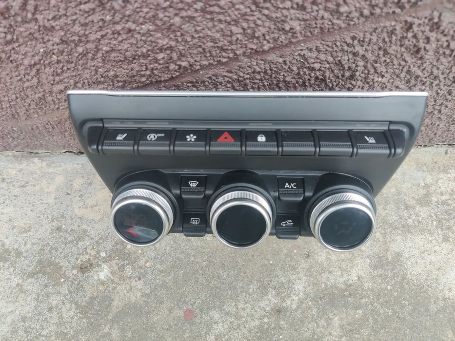 Panou clima AC Butoane comenzi Renault Captur / Clio Dacia 275100936R