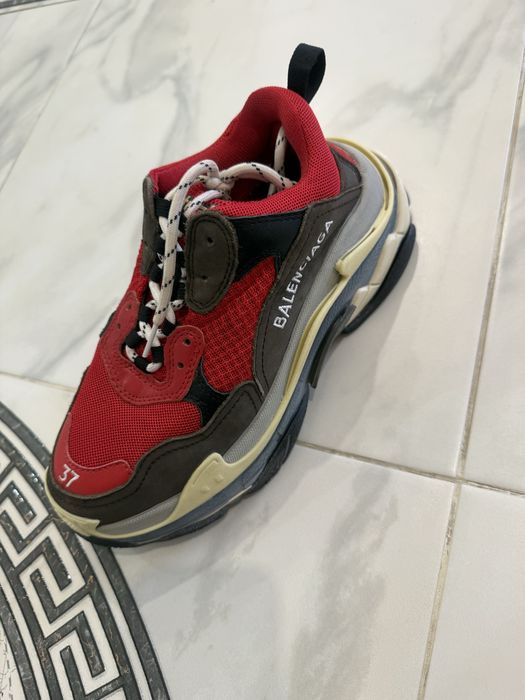 Кросовки женские