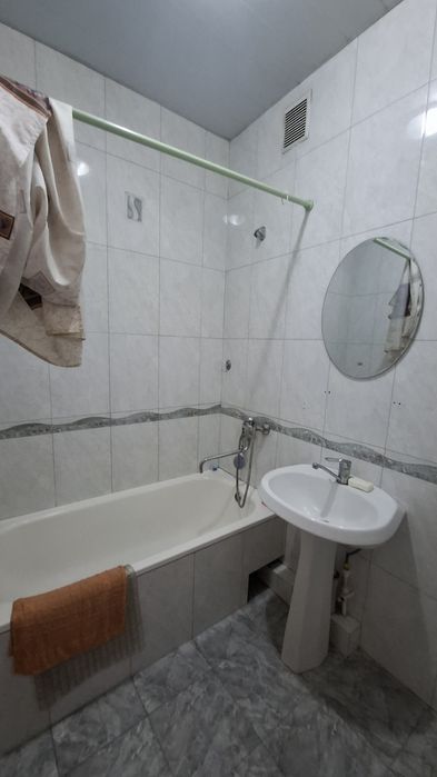 Аренда Чиланзар-20 2/2/4 чистая всё обстановка есть