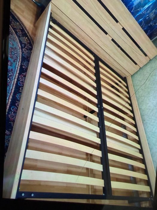 Кровать двухместная