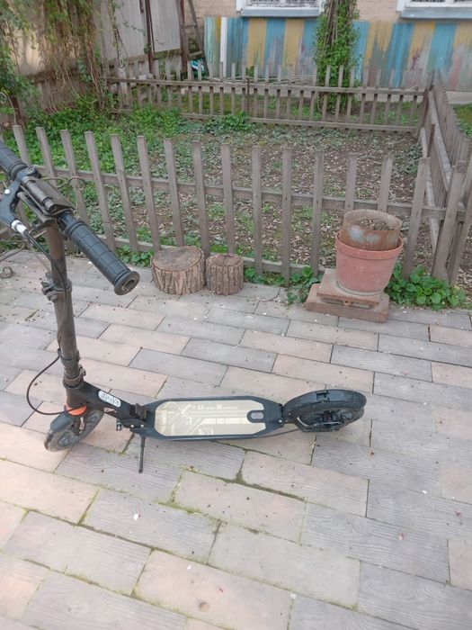 Самокат хороший бу