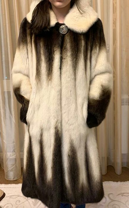 Продам срочно шубу греческую