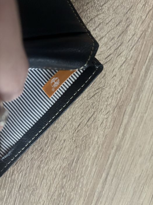 Чисто ново кожено портмоне Timberland