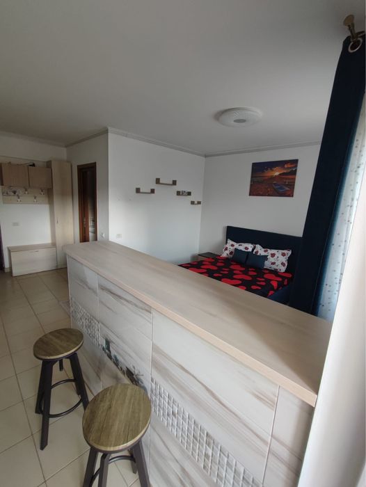 Inchiriez Garsoniera ( ap 1 cam ) Militari residence . ZERO comision